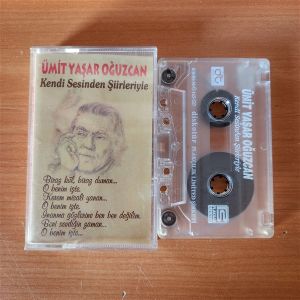 ÜMİT YAŞAR OĞUZCAN - KENDİ SESİNDEN ŞİİRLERİYLE (1993) - KASET 2.EL