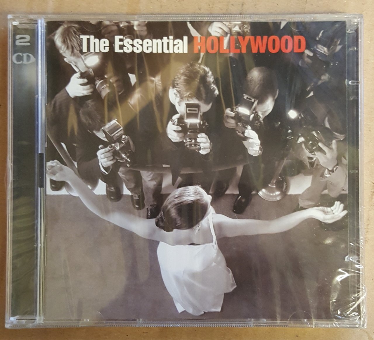 ESSENTIAL HOLLYWOOD - KARIŞIK FİLM MÜZİKLERİ (2006) - 2CD STAR WARS PINK PANTHER JAWS CASABLANCA .... SIFIR