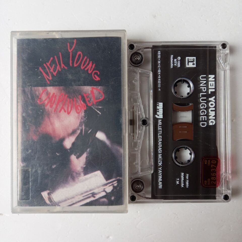 NEIL YOUNG - UNPLUGGED (1993) - KASET 2.EL