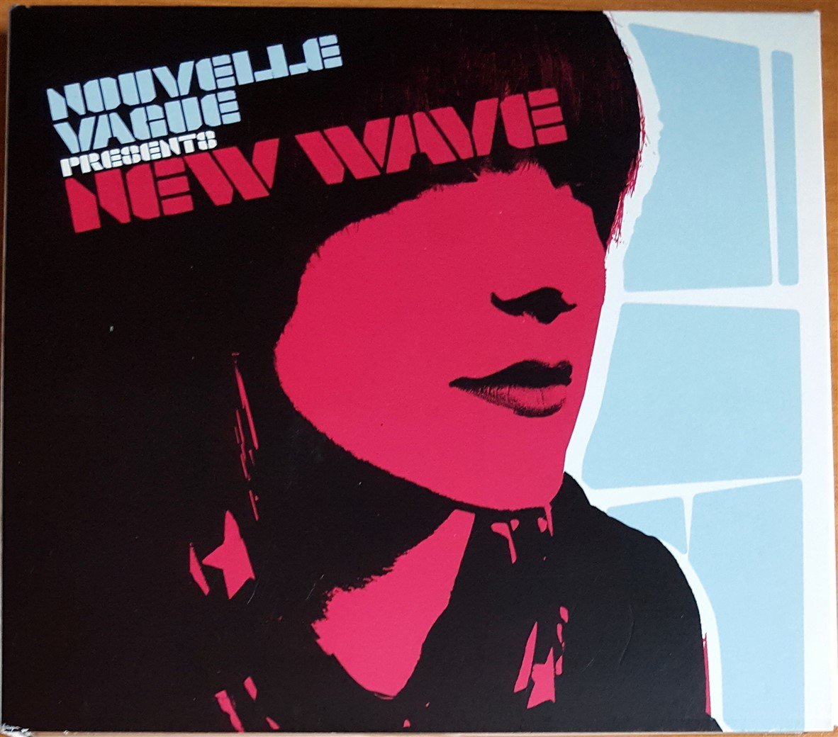 NOUVELLE VAGUE PRESENTS NEW WAVE / SILICON TEENS, DEVO, ELTON MOTELLO, GARY NUMAN, THE FLYING LIZARDS, THE SLITS, DURAN DURAN, NICO, JOY DIVISION (2007) DISTRICT 6 2CD 2.EL