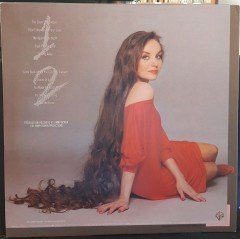 CRYSTAL GAYLE - CAGE THE SONGBIRD (1983) - 2.EL PLAK