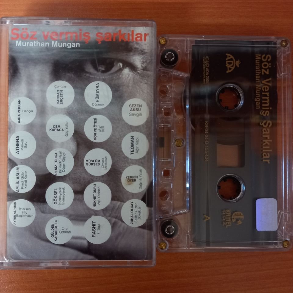 MURATHAN MUNGAN - SÖZ VERMİŞ ŞARKILAR / AJDA PEKKAN, ATHENA, CEM KARACA, TEOMAN, SEZEN AKSU, MOR VE ÖTESİ, GÖKSEL, MÜSLÜM GÜRSES (2004) - KASET 2.EL