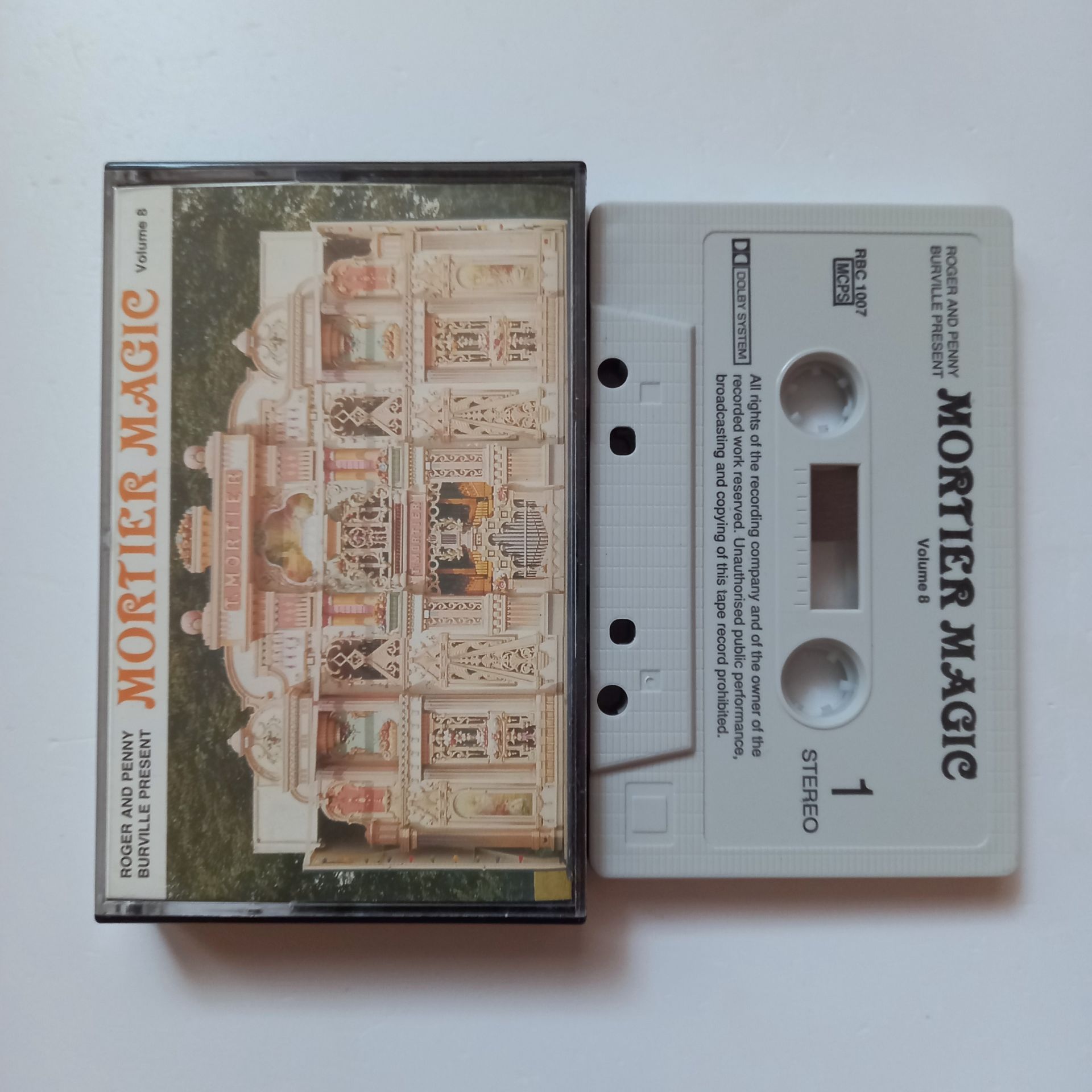 ROGER AND PENNY BURVILLE – MORTIER MAGIC VOLUME 8 - KASET 2.EL