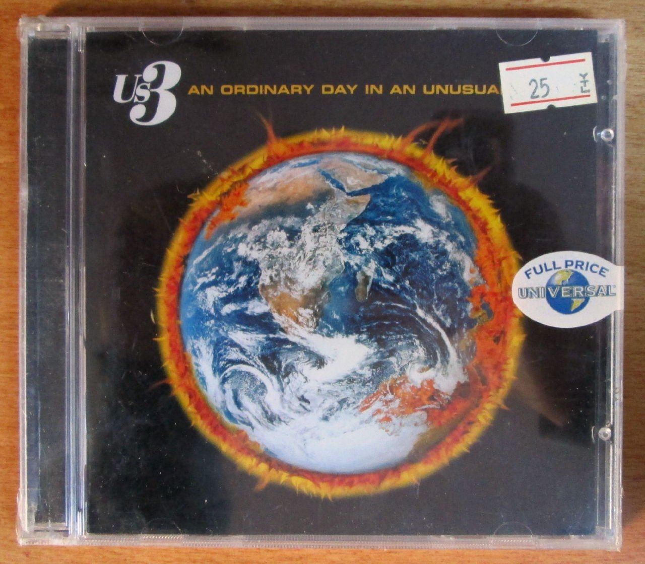 US3 - AN ORDINARY DAY IN AN UNUSUAL PLACE (2001) - CD ACID JAZZ DANCE SIFIR