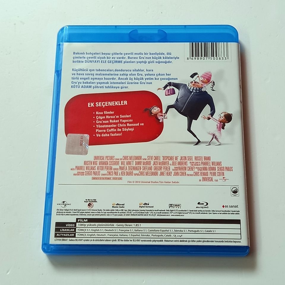 ÇILGIN HIRSIZ / DESPICABLE ME - ANİMASYON - SES.: STEVE CARELL, JASON SEGEL - BLU-RAY 2.EL