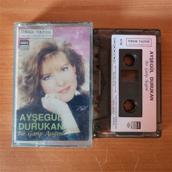 AYŞEGÜL DURUKAN - BİR GARİP AŞIĞIM (1989) - KASET 2.EL