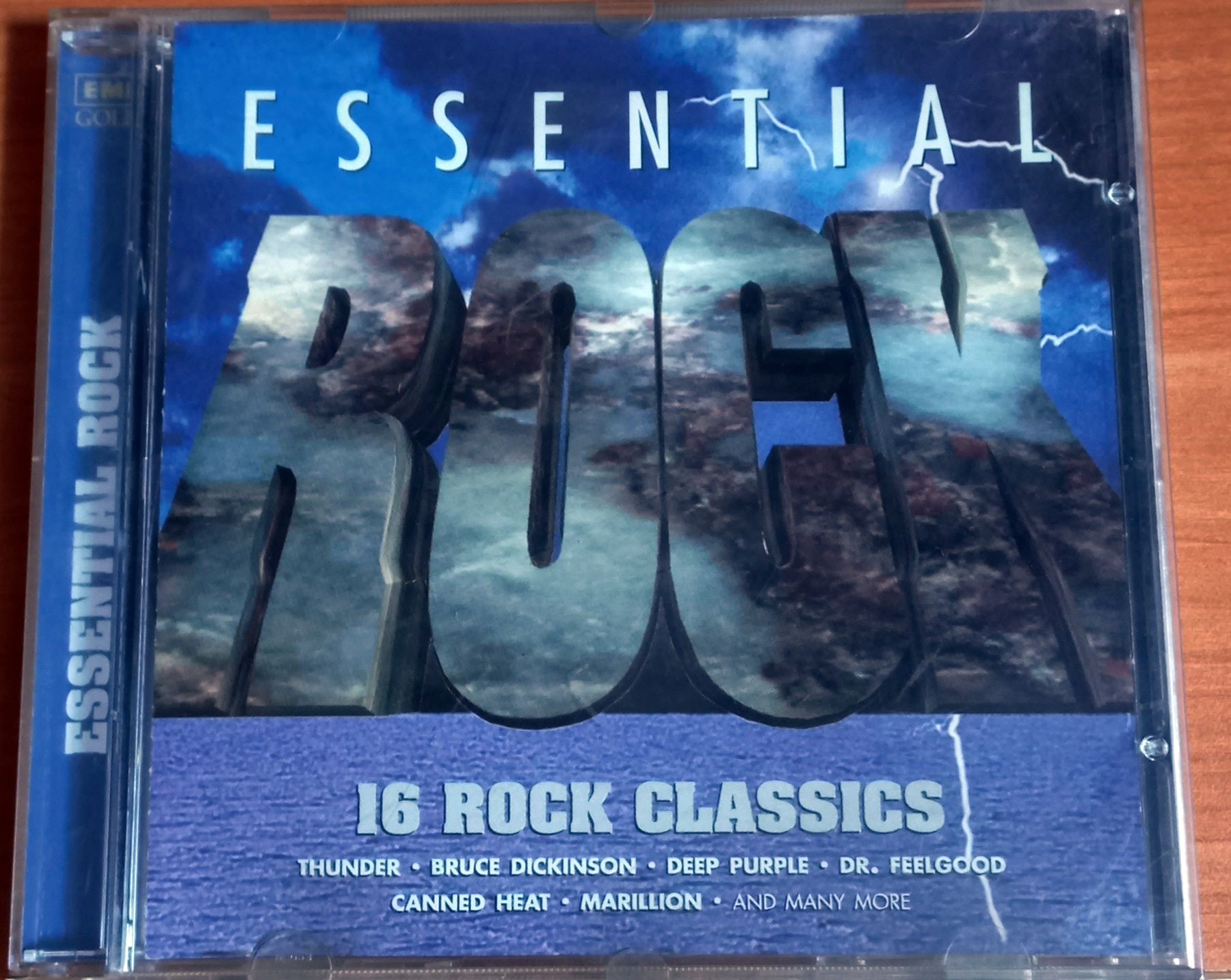 ESSENTIAL ROCK - V/A BRUCE DICKINSON THUNDER DEEP PURPLE MARILLION WASP POISON SAXON etc (1996) - CD 2.EL