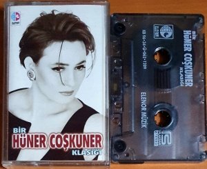 HÜNER COŞKUNER - BİR HÜNER COŞKUNER KLASİĞİ (1996) - KASET 2.EL