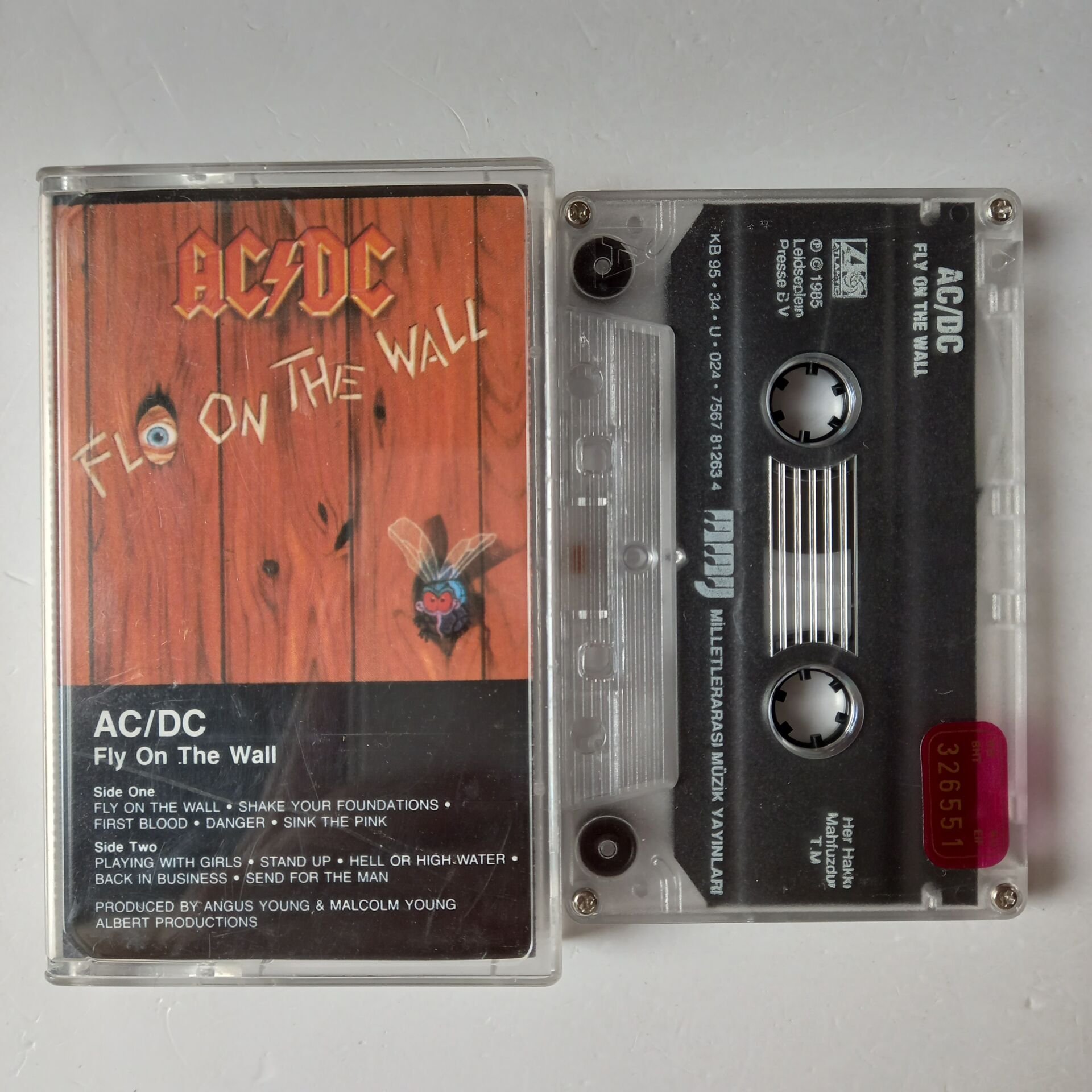 AC/DC - FLY ON THE WALL (1985) - KASET 2.EL