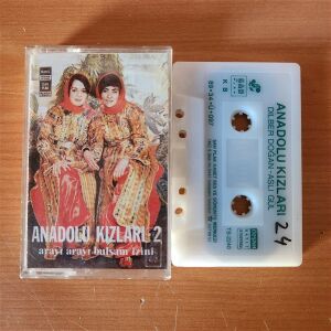 ANADOLU KIZLARI 2 / ARAYI ARAYI BULSAM İZİNİ - KASET 2.EL