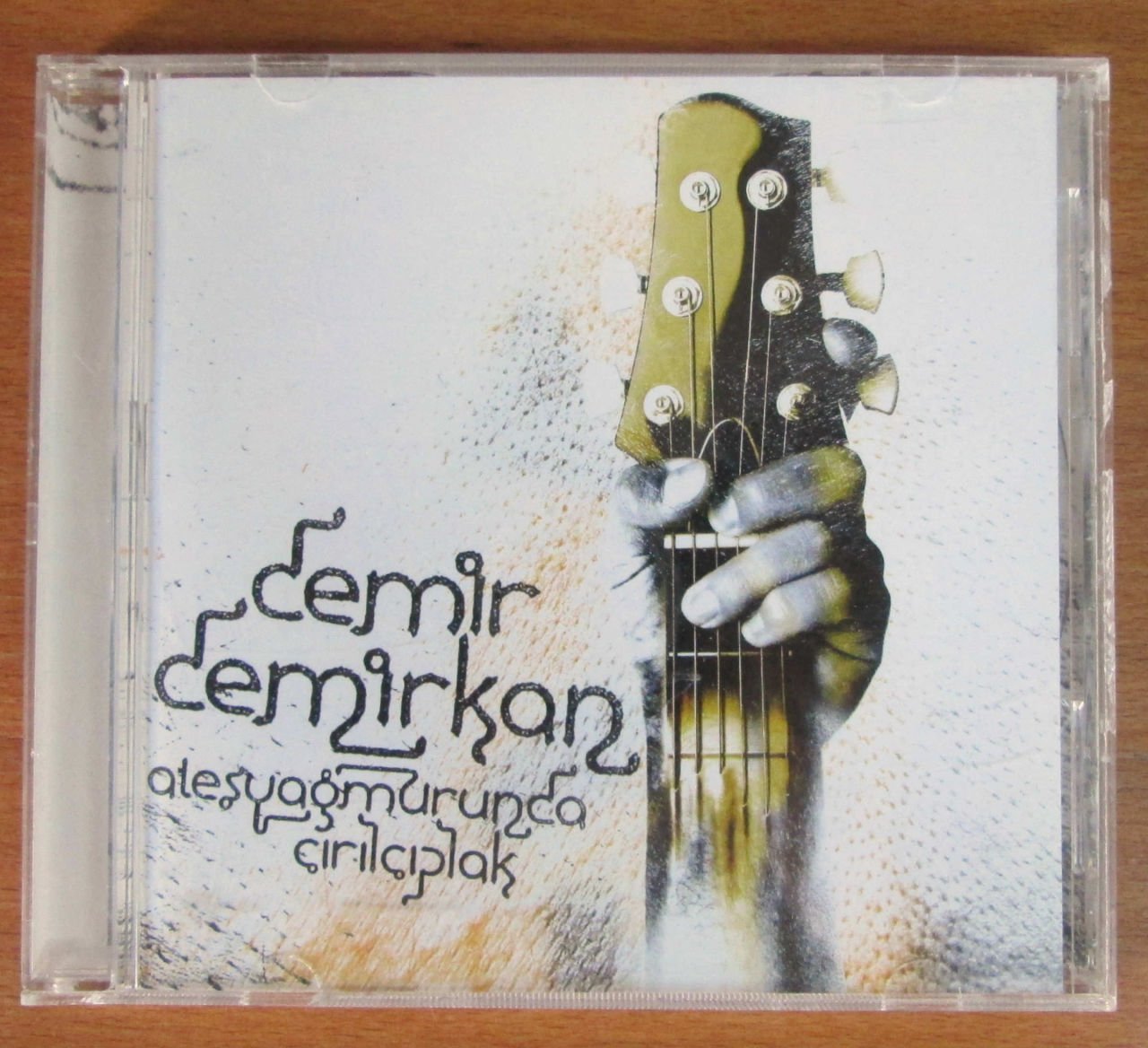 DEMİR DEMİRKAN - ATEŞ YAĞMURUNDA - CD 2.EL