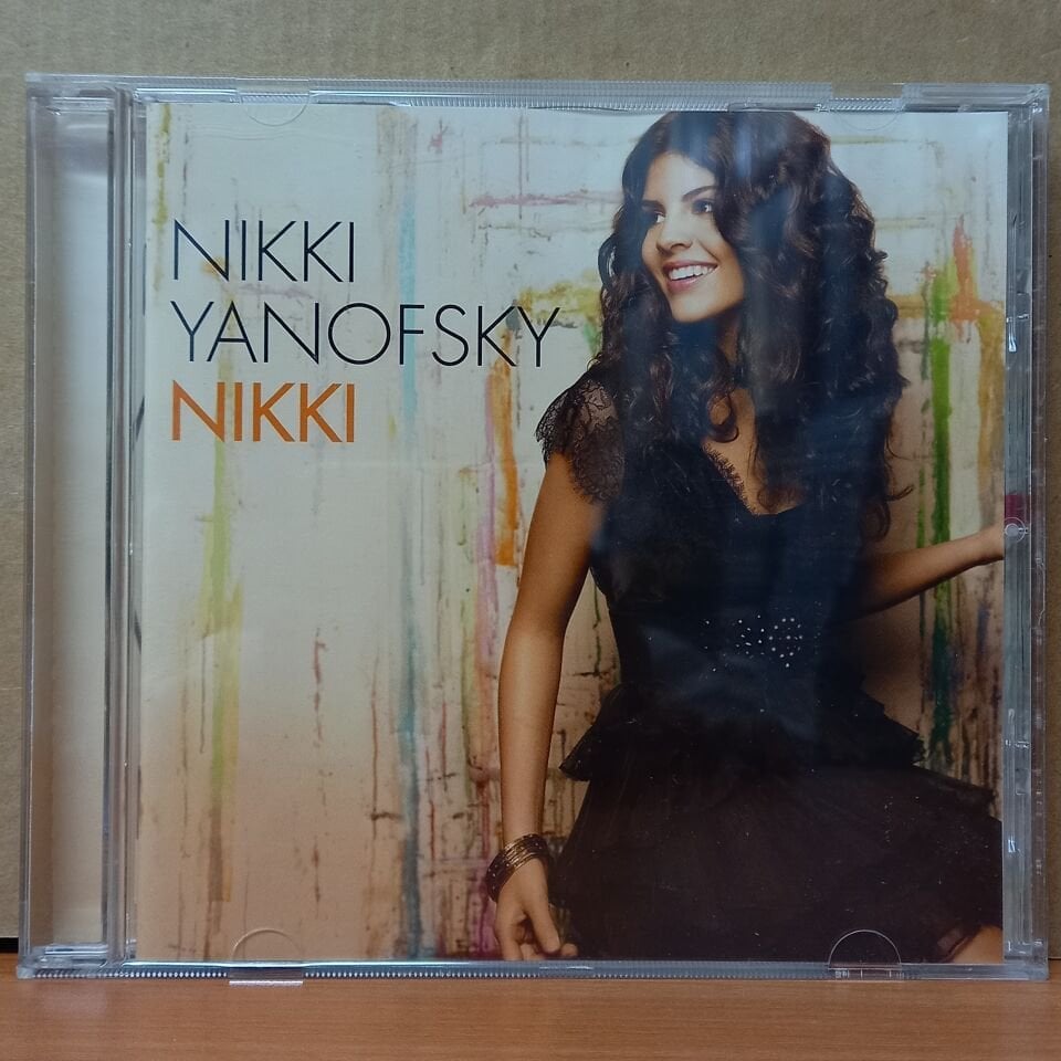 NIKKI YANOFSKY – NIKKI (2010) - CD 2.EL