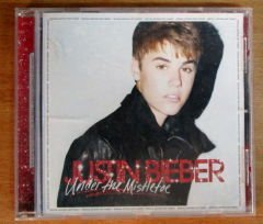 JUSTIN BIEBER - UNDER THE MISTLETOE (2011) - CD 2.EL