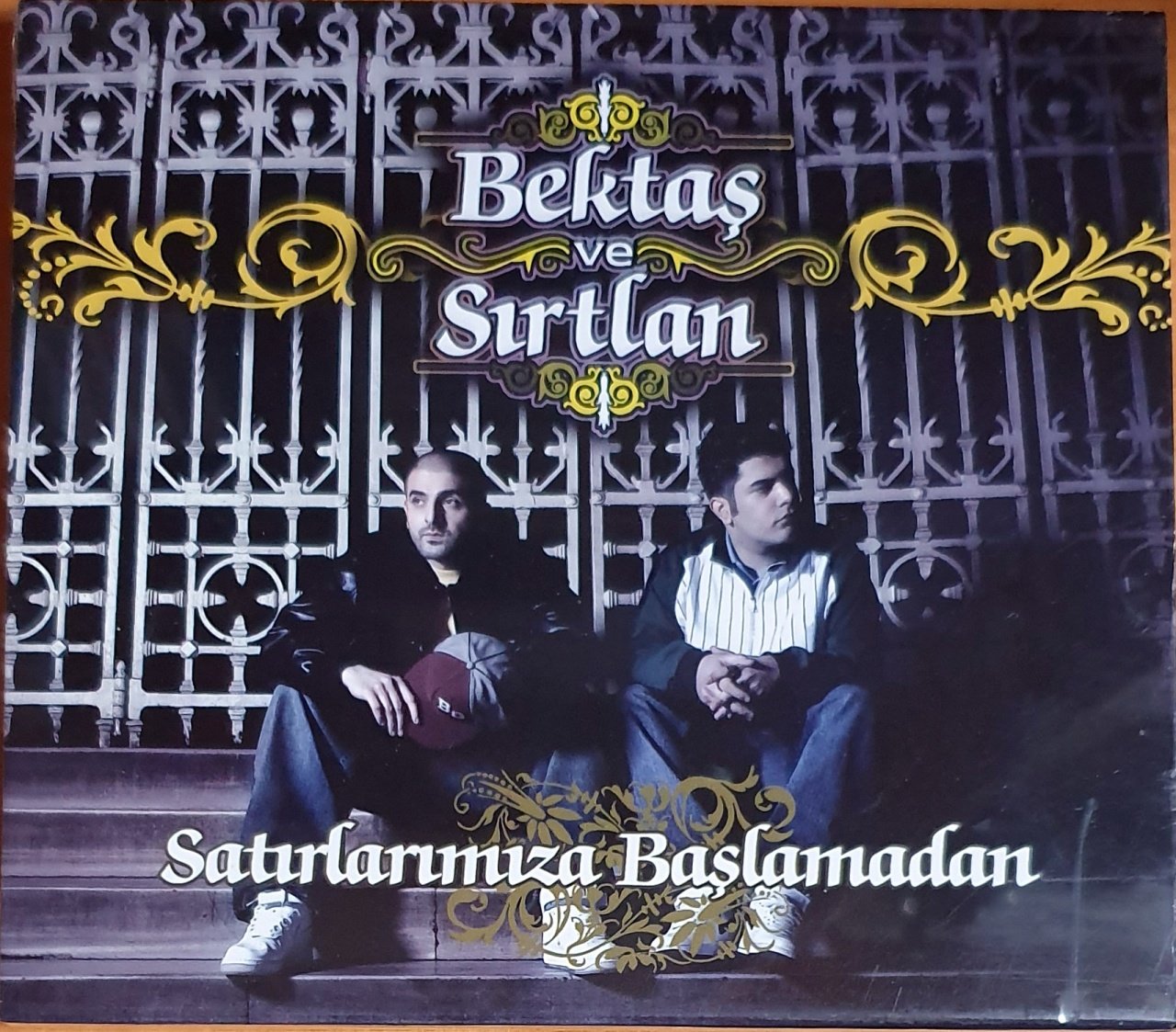 BEKTAŞ VE SIRTLAN - SATIRLARIMIZA BAŞLAMADAN (2005) - CD ARISTA SIFIR