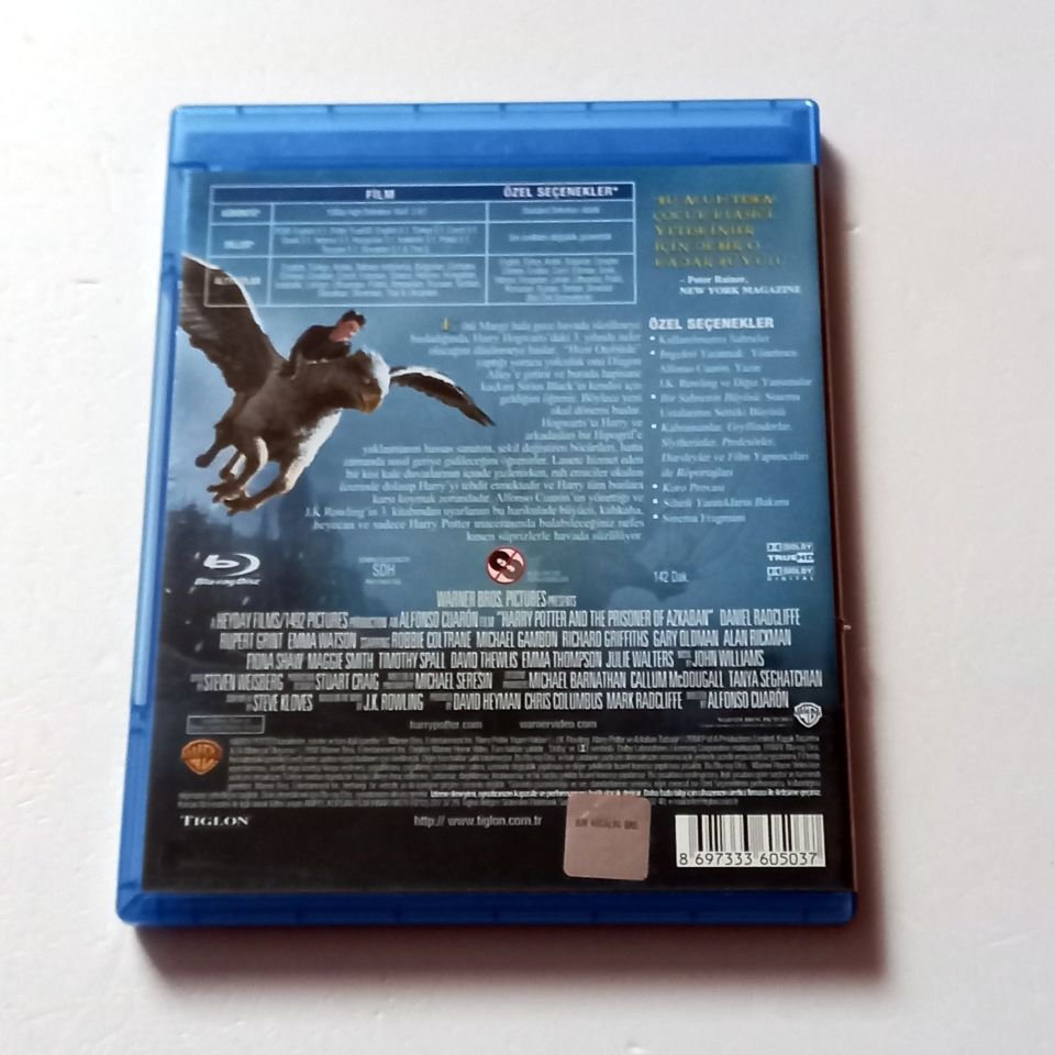 HARRY POTTER VE AZKABAN TUTSAĞI / HARRY POTTER AND THE PRISONER OF AZKABAN - DANIEL RADCLIFFE, RUPERT GRINT, EMMA WATSON - YÖN.: ALFONSO CUARON - BLU-RAY 2.EL