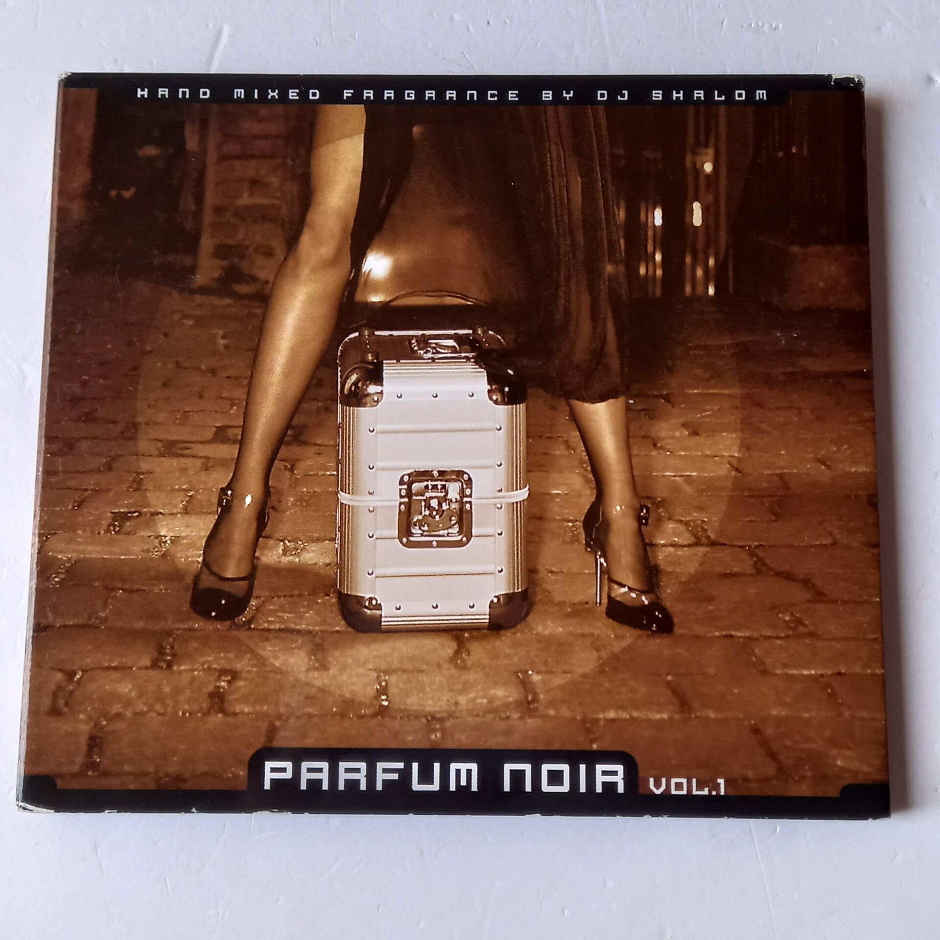 PARFUM NOIR VOL.1 (1994) - CD 2.EL