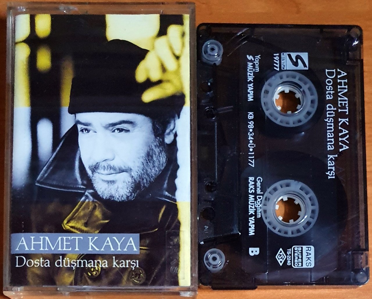 AHMET KAYA - DOSTA DÜŞMANA KARŞI (1998) - KASET S MÜZİK 2.EL