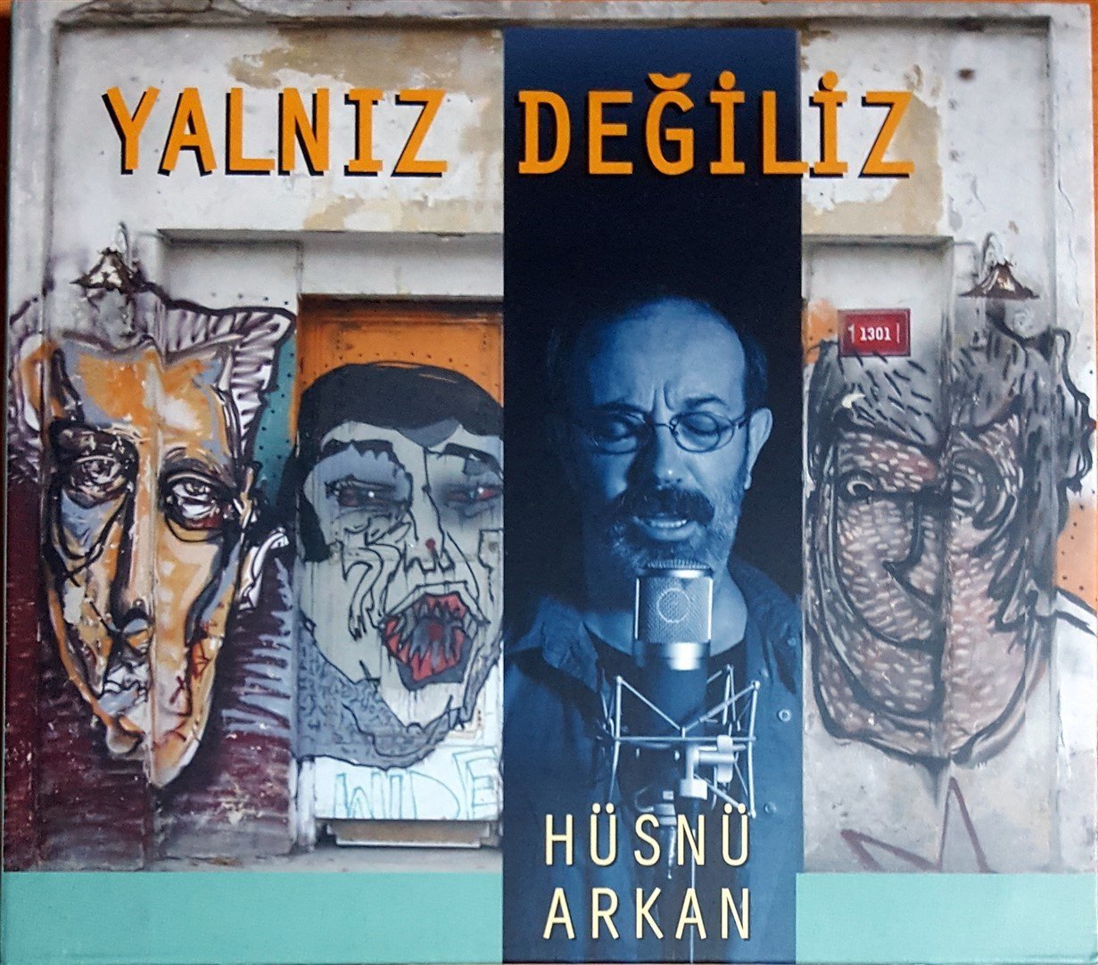 HÜSNÜ ARKAN - YALNIZ DEĞİLİZ (2013) ADA MÜZİK CD 2.EL