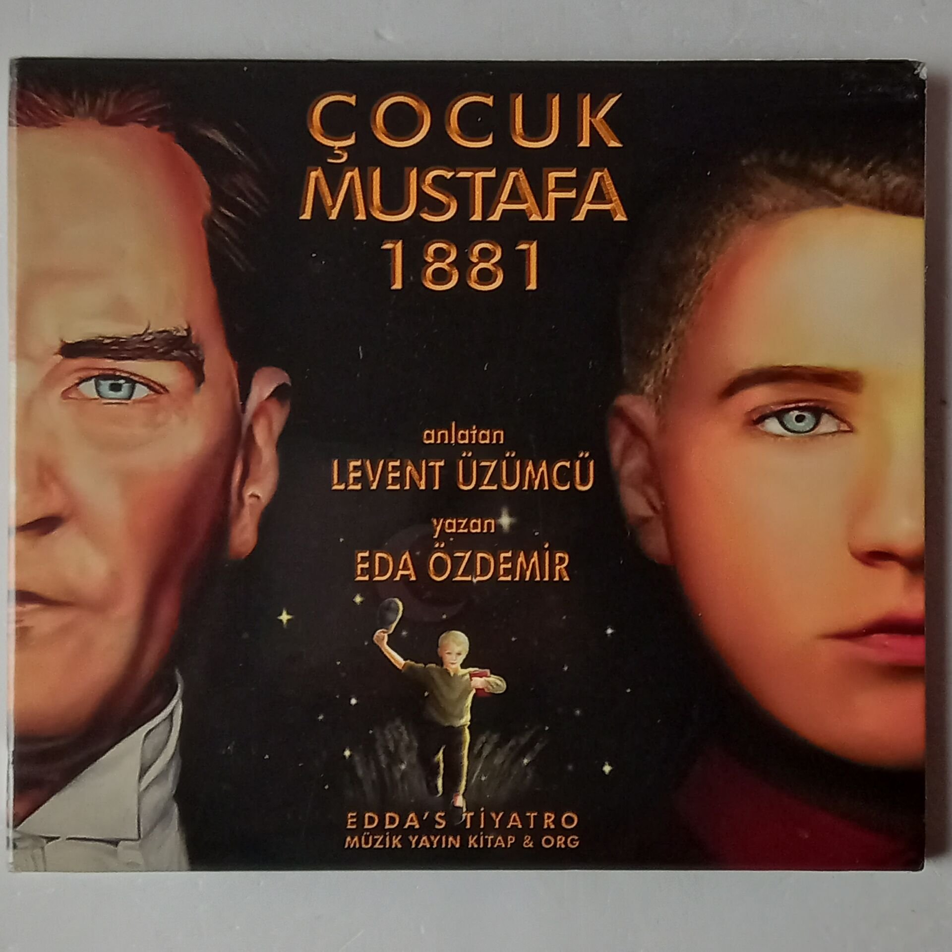 ÇOCUK MUSTAFA 1881 - LEVENT ÜZÜMCÜ - CD 2.EL