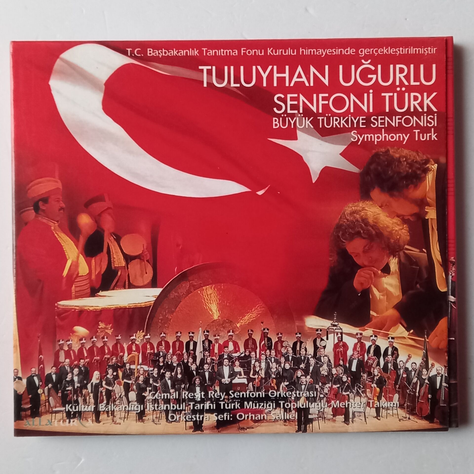 TULUYHAN UĞURLU – SYMPHONY TURK / SENFONİ TÜRK / BÜYÜK TÜRKİYE SENFONİSİ (2002) - CD 2.EL