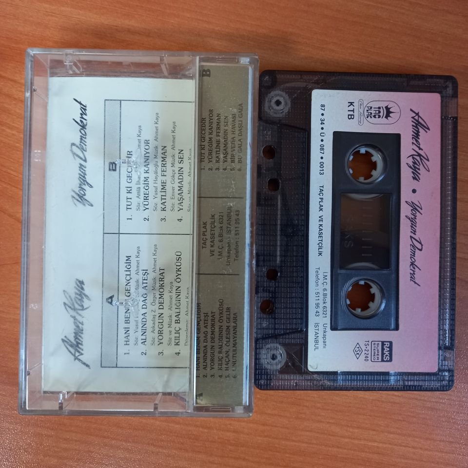 AHMET KAYA - YORGUN DEMOKRAT (1987) - KASET 2.EL