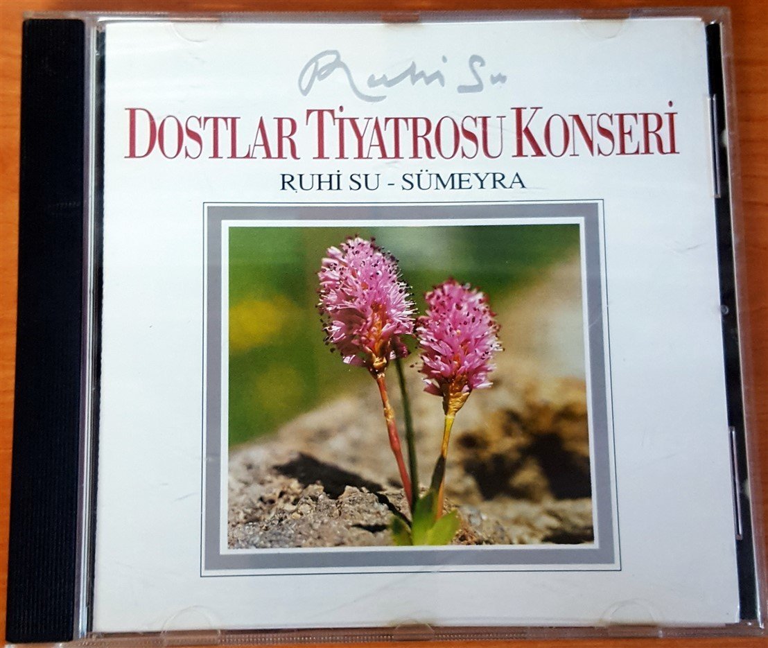 RUHİ SU - SÜMEYRA / DOSTLAR TİYATROSU KONSERİ CD 2.EL