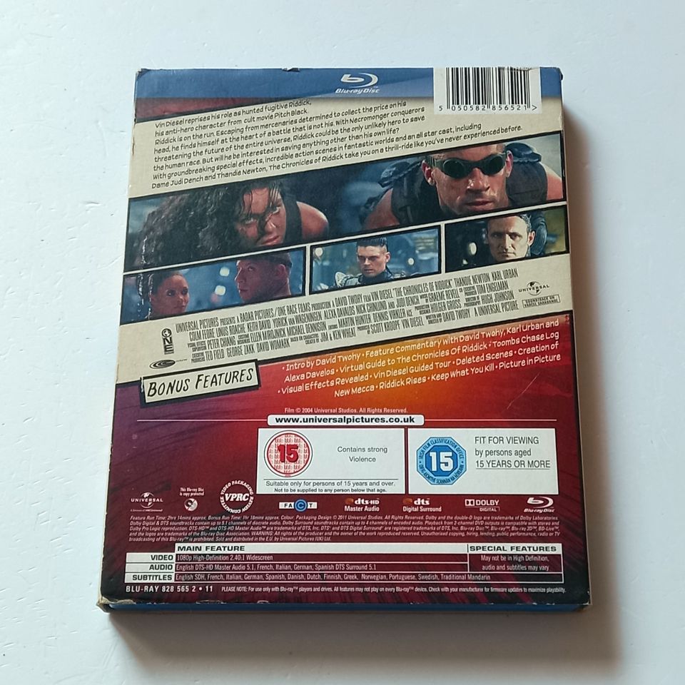 THE CHRONICLES OF RIDDICK - VIN DIESEL, THANDIE NEWTON - YÖN.: DAVID TWOHY - BLU-RAY SLIPCOVER REGION FREE 2.EL TR ALTYAZI YOKTUR