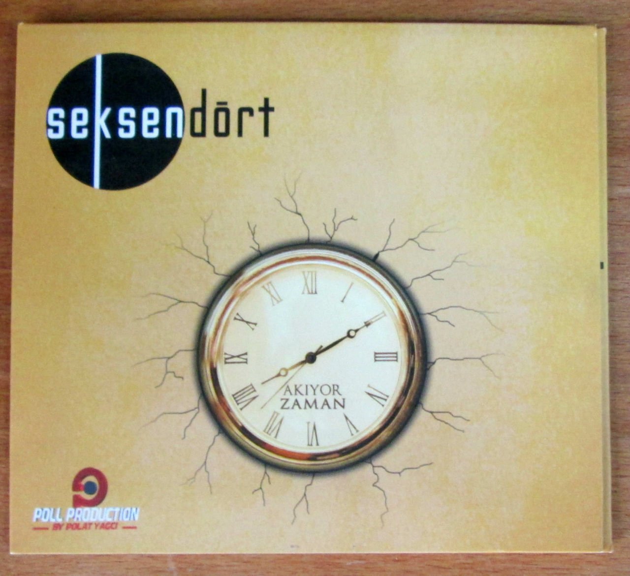 SEKSENDÖRT - AKIYOR ZAMAN CD 2.EL