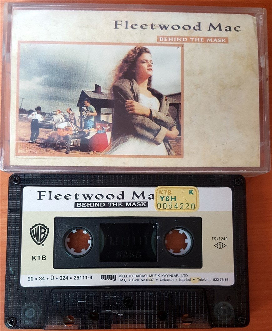 FLEETWOOD MAC - BEHIND THE MASK (1990) MMY CASSETTE MADE IN TURKEY ''USED'' PAPER LABEL