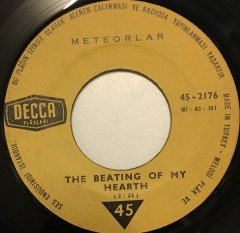 METEORLAR - KEEP SEARCHIN / THE BEATING OF MY HEART (1966) - 7'' 45 DEVİR SINGLE PLAK