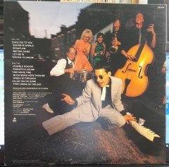 JOOLS HOLLAND AND HIS MILLIONAIRES (1982) - 2.EL PLAK