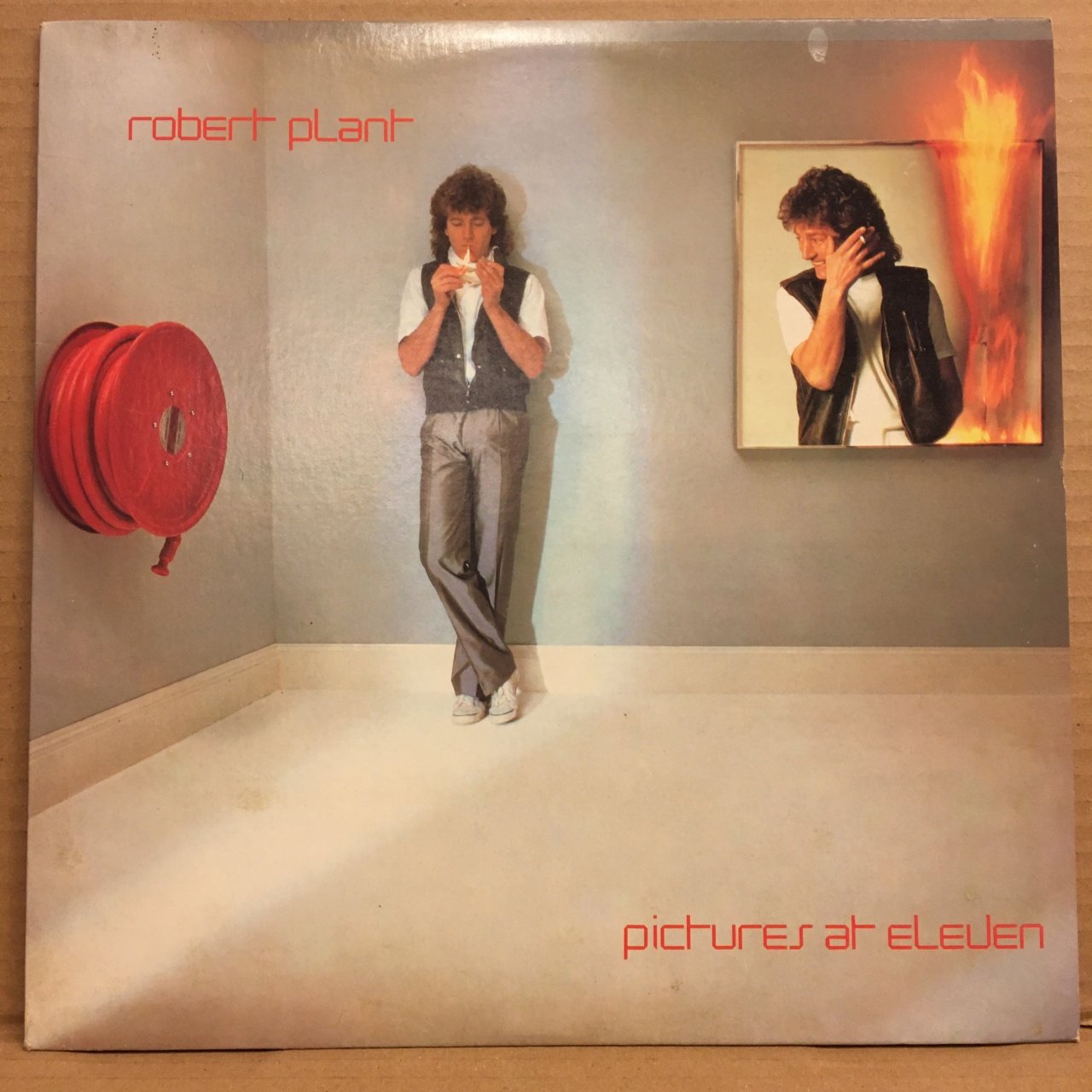 ROBERT PLANT - PICTURES AT ELEVEN (1982) - 2.EL PLAK