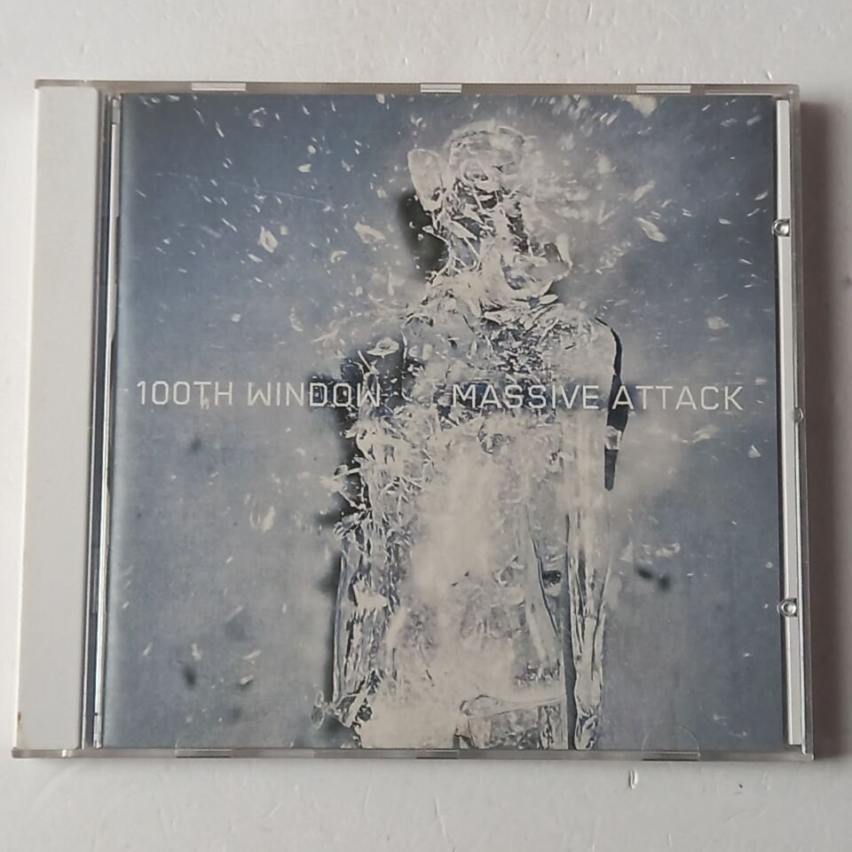 MASSIVE ATTACK – 100TH WINDOW (2003) - CD 2.EL