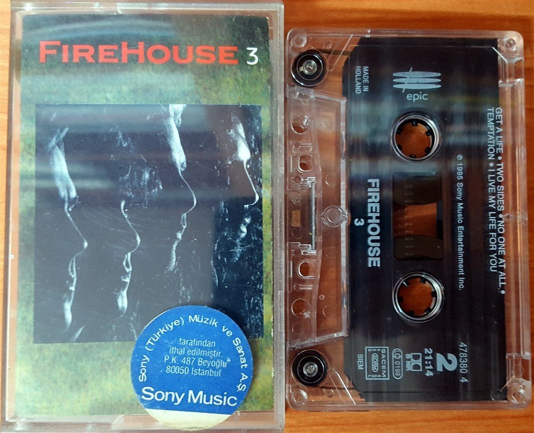 FIREHOUSE - 3 (1995) CASSETTE MADE IN HOLLAND ''USED''