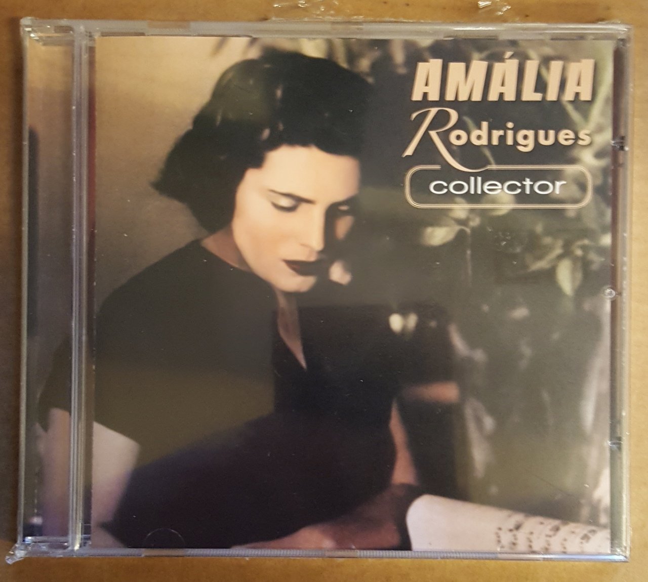 AMALIA RODRIGUES COLLECTOR CD SIFIR