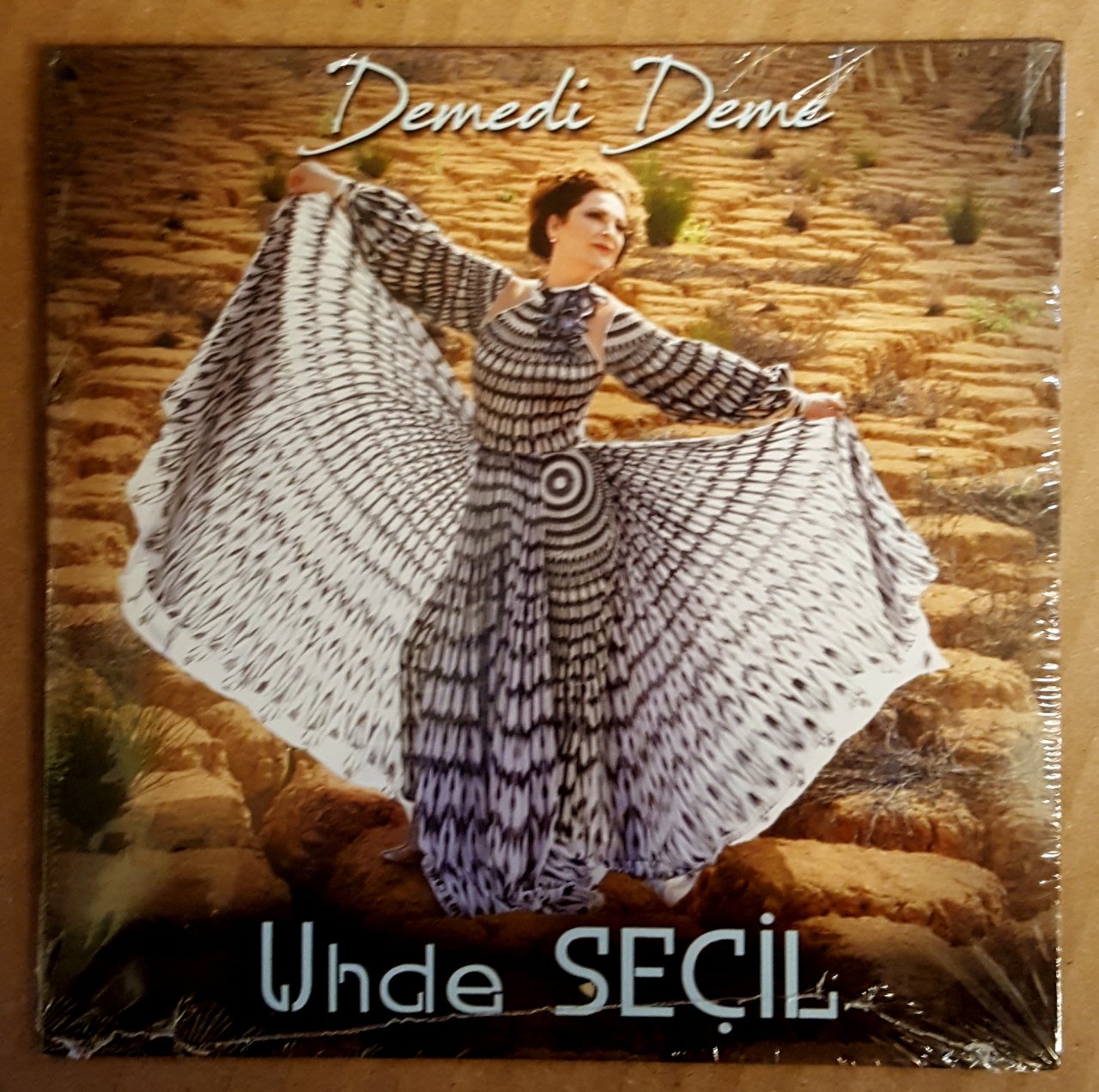 UHDE SEÇİL - DEMEDİ DEME (2020) - CD SINGLE CARDSLEEVE SIFIR