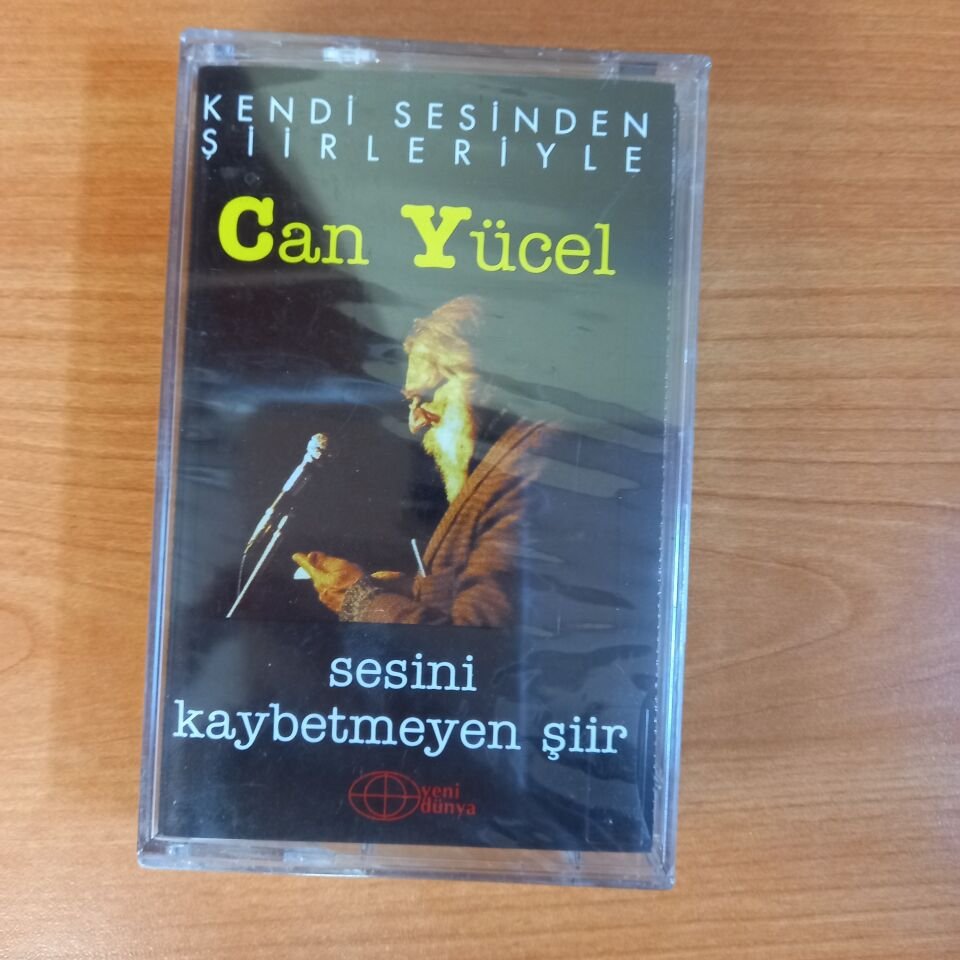CAN YÜCEL - SESİNİ KAYBETMEYEN ŞİİR / KENDİ SESİNDEN ŞİİRLERİYLE (1997) - KASET SIFIR