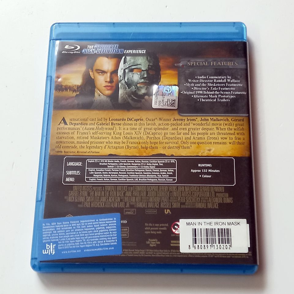 THE MAN IN THE IRON MASK - LEONARDO DI CAPRIO, JEREMY IRONS, JOHN MALKOVICH, GERARD DEPARDIEU, GABRIEL BYRNE, YÖN.:RANDALL WALLACE - BLU-RAY 2.EL