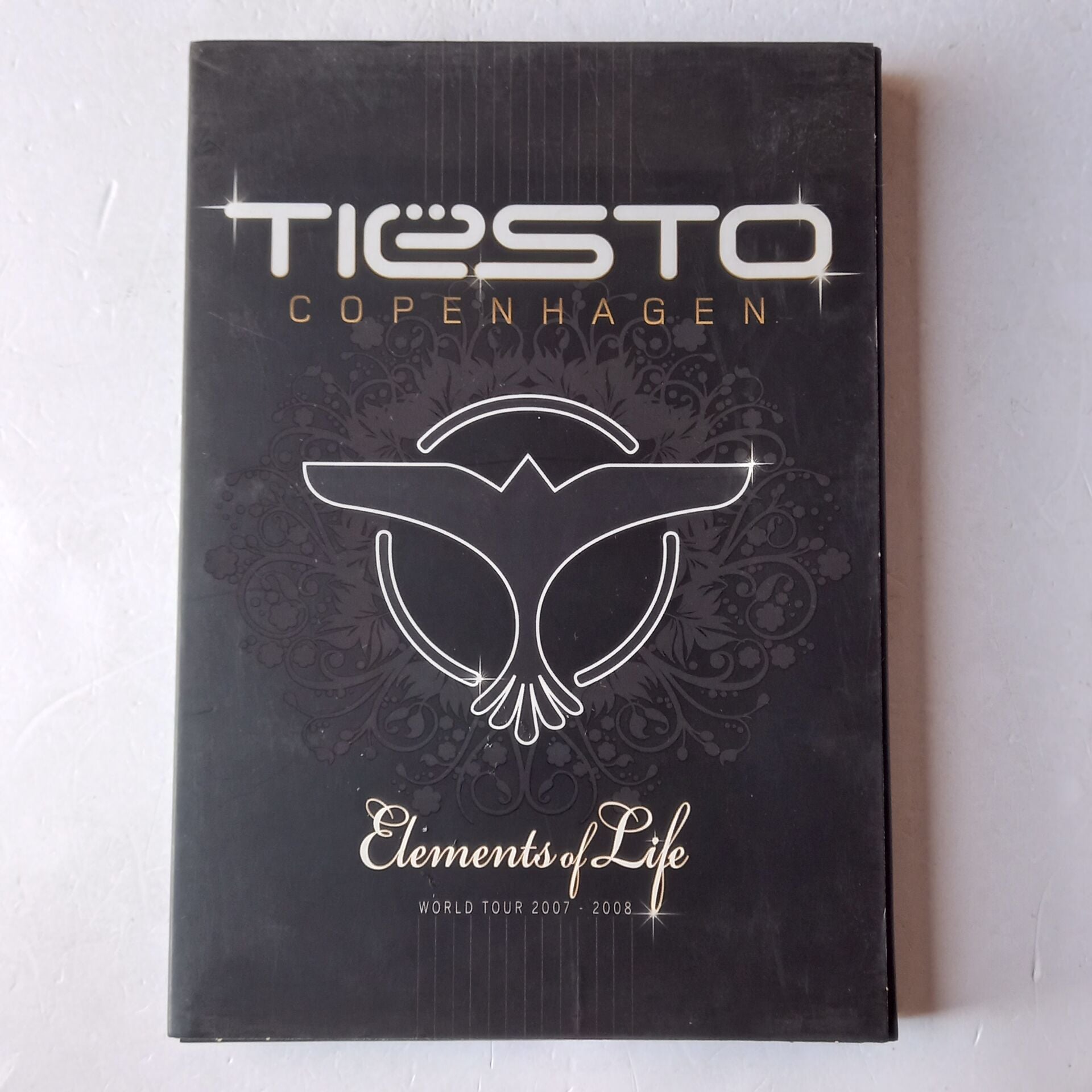 TIESTO – COPENHAGEN ELEMENTS OF LIFE WORLD TOUR 2007-2008 (2008) - 2DVD 2.EL