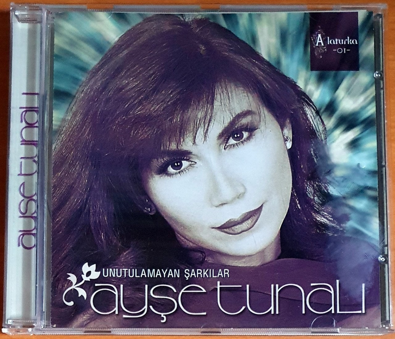 AYŞE TUNALI - UNUTULMAYAN ŞARKILAR (2004) - CD 2.EL