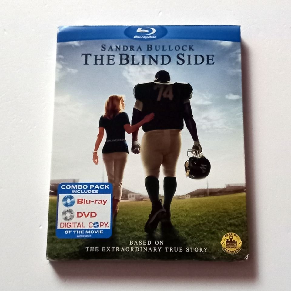 THE BLIND SIDE - SANDRA BULLOCK, TIM MCGRAW - YÖN.: JOHN LEE HANCOCK - BLU-RAY SLIPCASE SIFIR 1. BÖLGE TR ALTYAZI YOKTUR