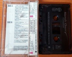 NENEH CHERRY - HOMEBREW (1993) RAKS CASSETTE MADE IN TURKEY ''USED''