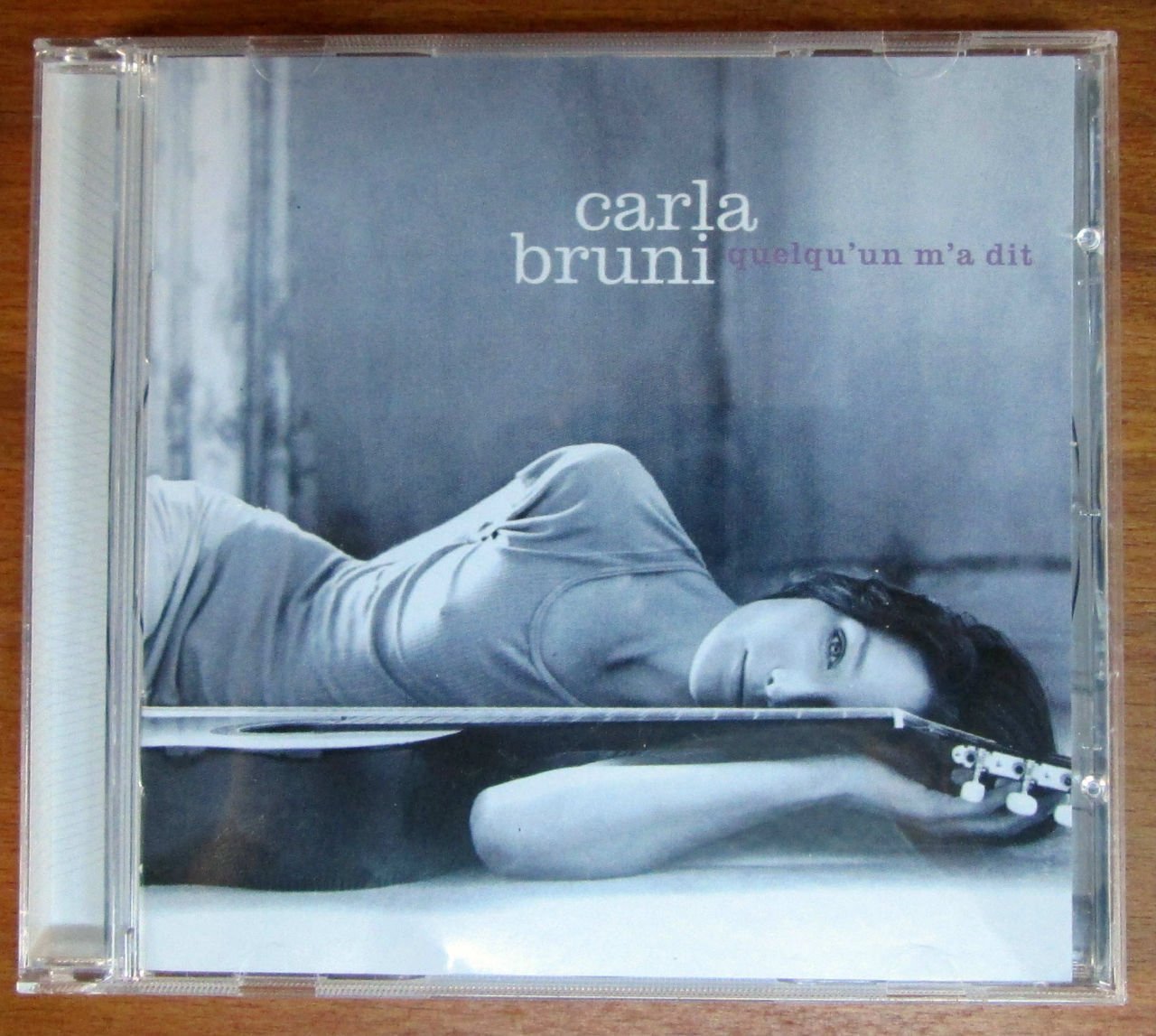 CARLA BRUNI - QUELQU'UN M'A DIT - CD 2.EL