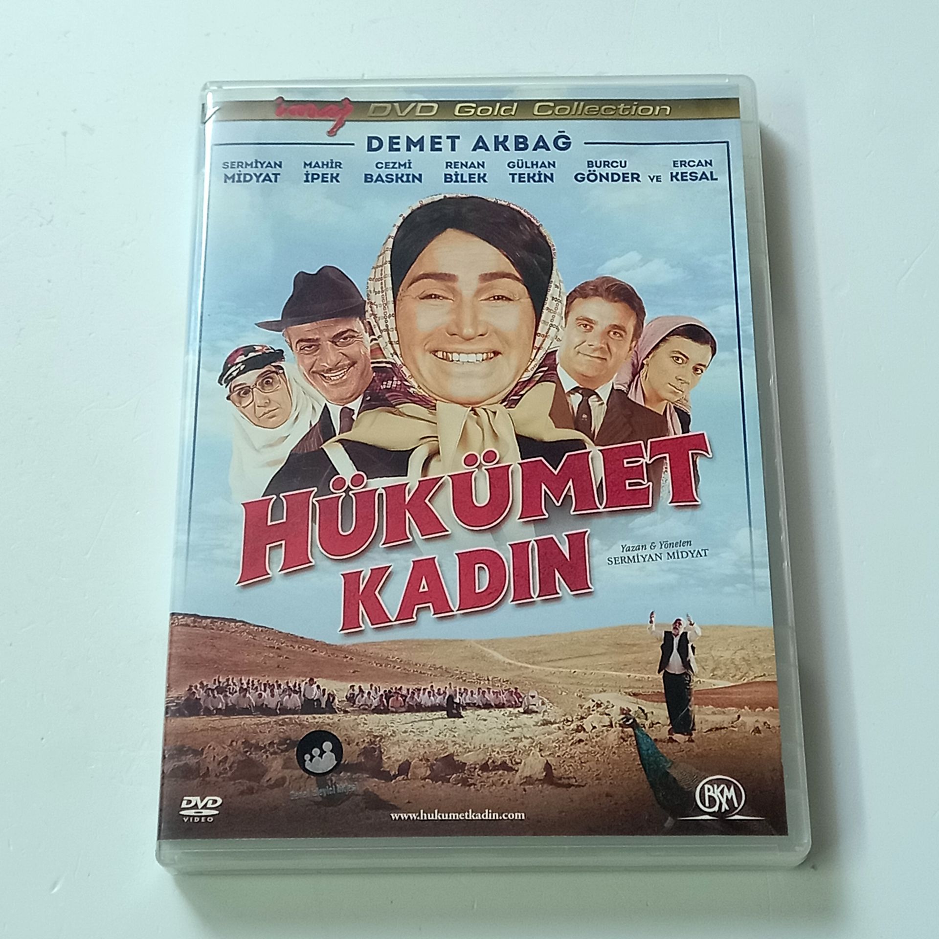 HÜKÜMET KADIN - DEMET AKBAĞ, SERMİYAN MİDYAT, CEZMİ BASKIN, YÖN.: SERMİYAN MİDYAT  - DVD 2.EL