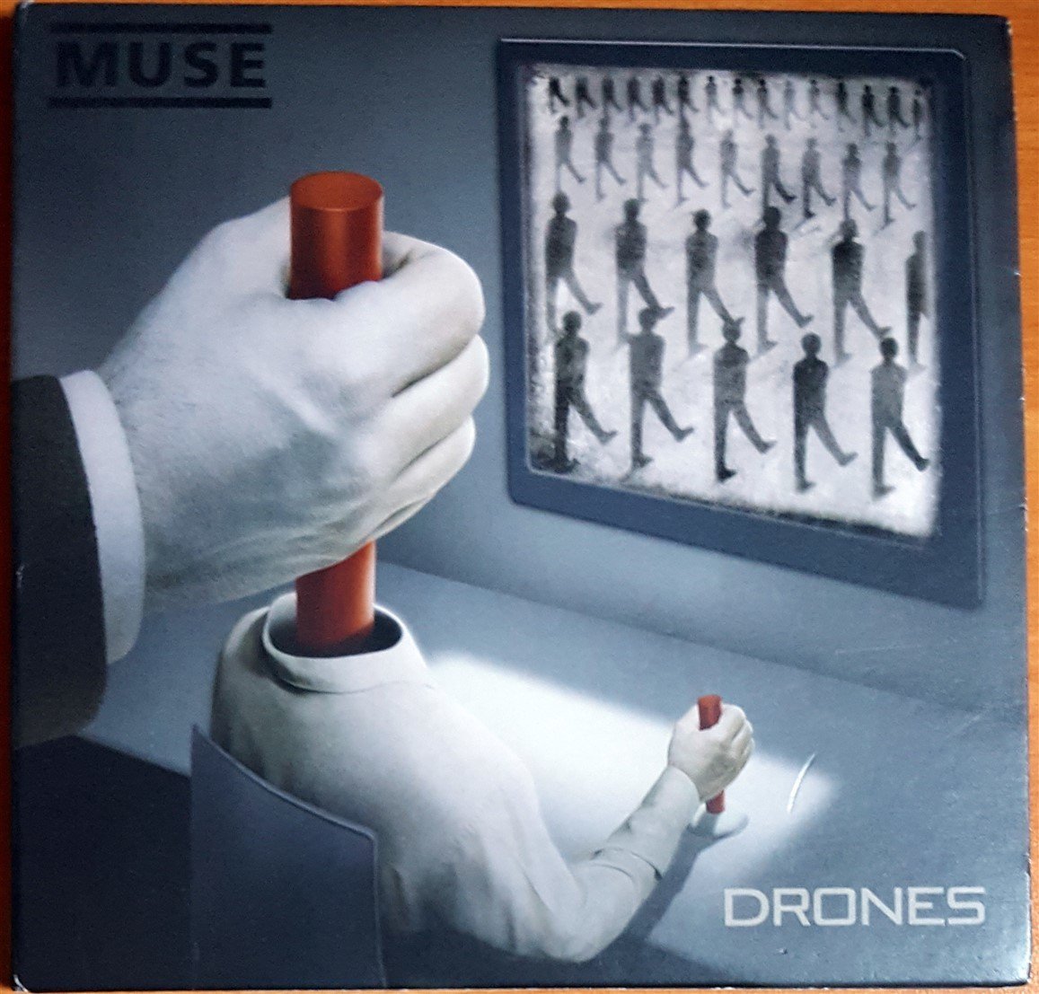 MUSE - DRONES (2015) CD 2.EL