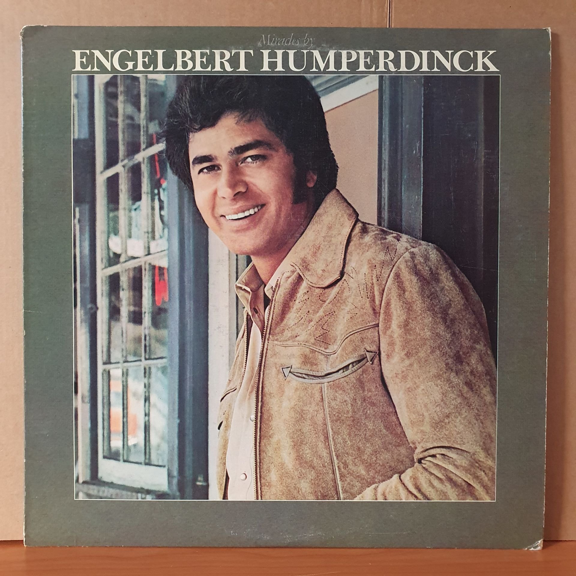 ENGELBERT HUMPERDINCK - MIRACLES (1977) - LP 2.EL PLAK