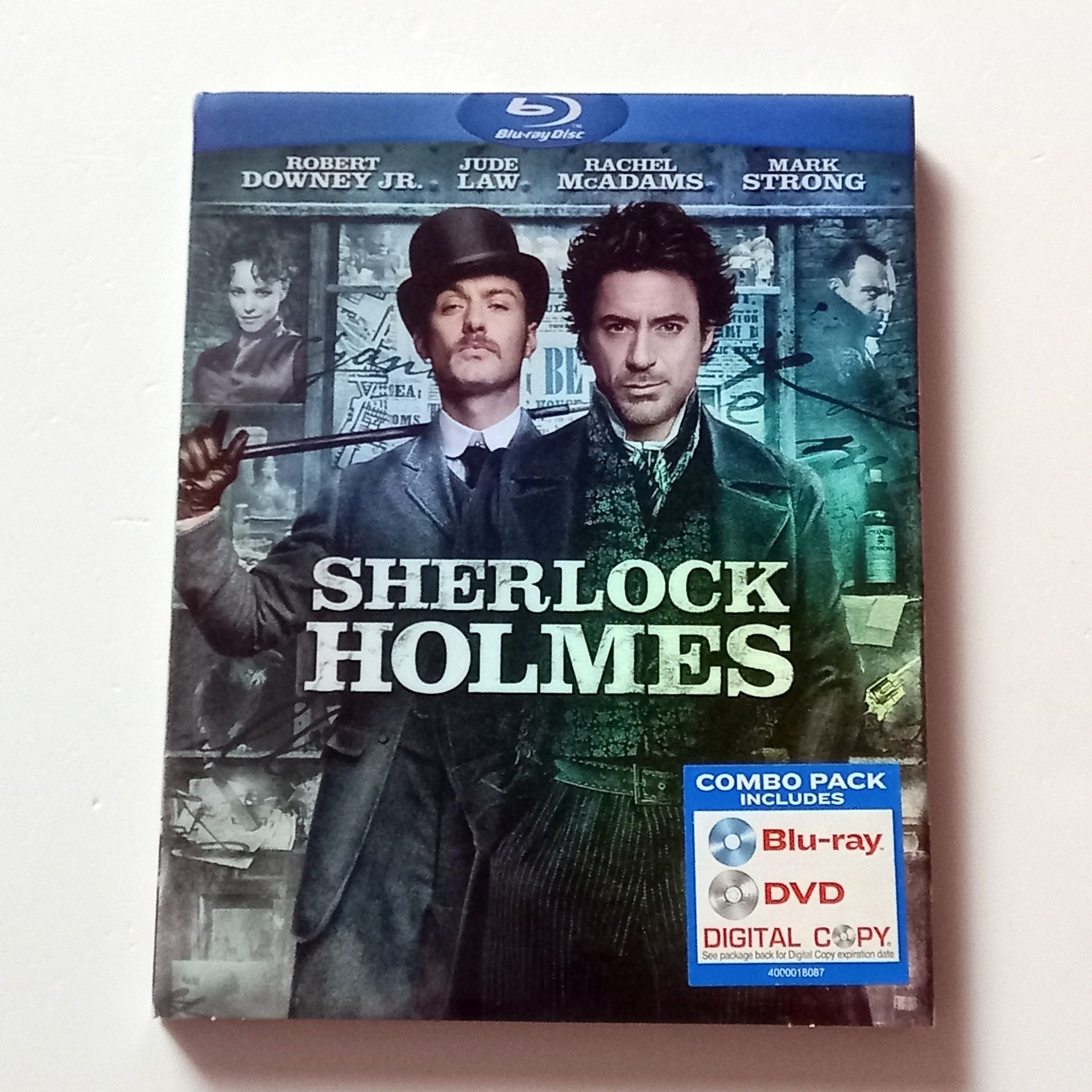 SHERLOCK HOLMES - ROBERT DOWNEY JR., JUDE LAW - YÖN.: GUY RITCHIE - BLU-RAY + DVD SLIPCASE SIFIR 1. BÖLGE TR ALTYAZI YOKTUR