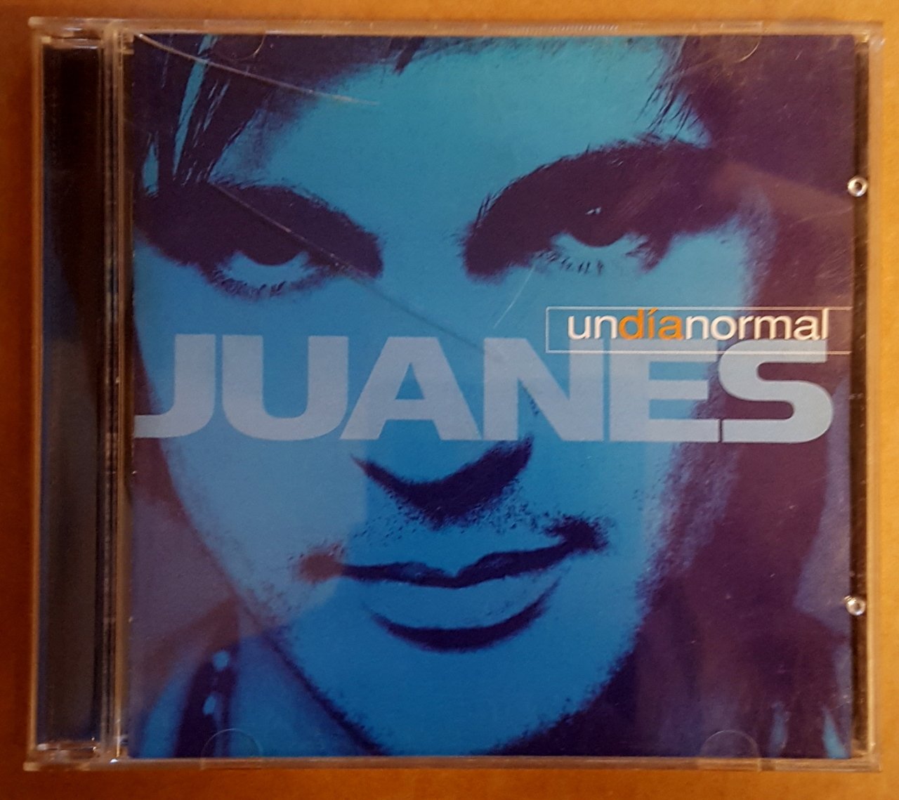 JUANES - UN DIA NORMAL (2002) - CD 2.EL