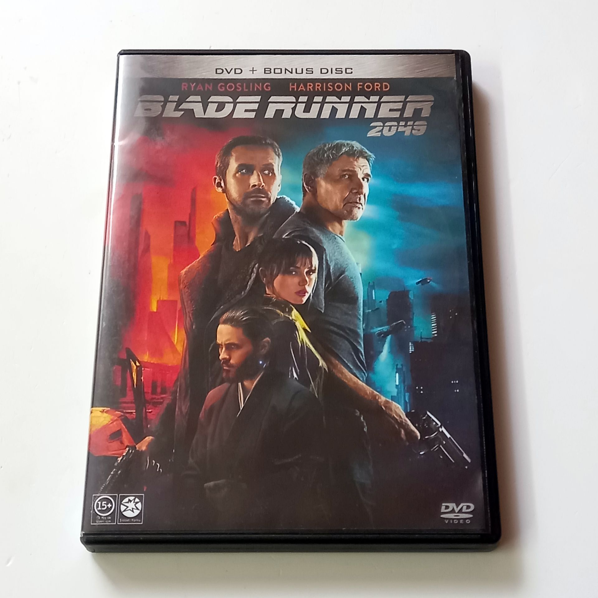BLADE RUNNER 2049 - RYAN GOSLING, HARRISON FORD, YÖN. DENNIS VILLENEUVE  - DVD 2 DİSK ÖZEL VERSİYON 2.EL