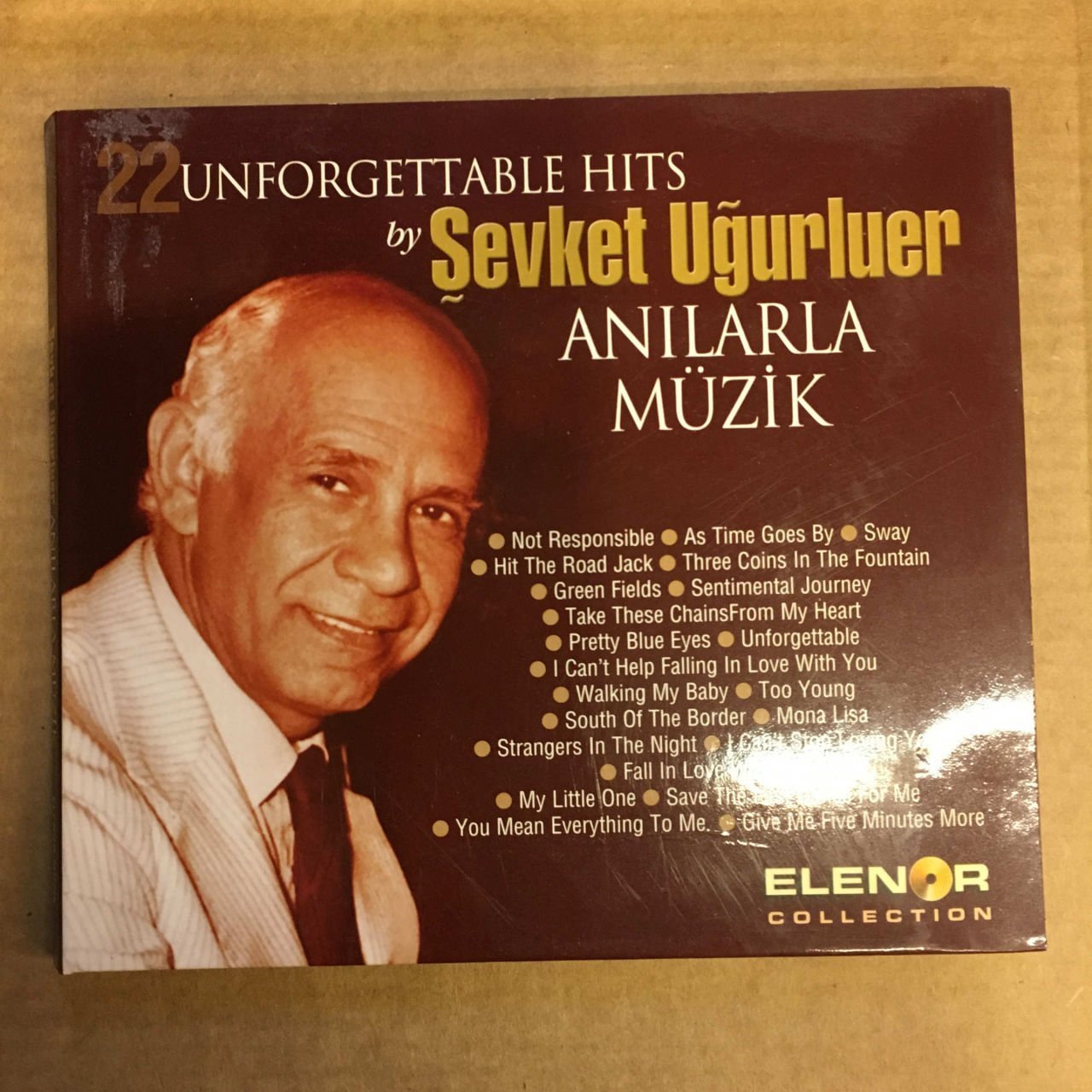 ŞEVKET UĞURLUER 22 UNFORGETTABLE HITS CD 2.EL